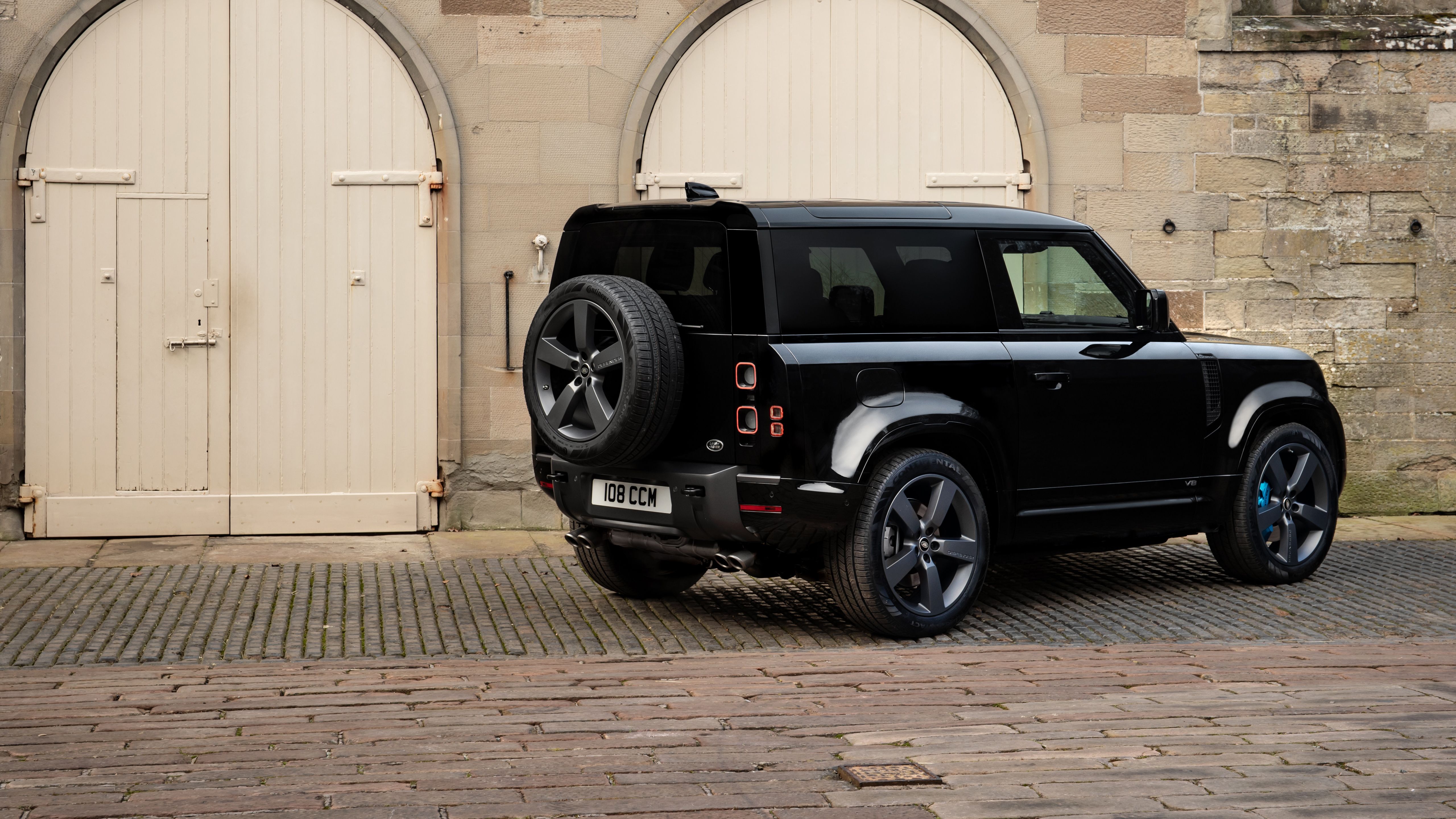 5120x2880 Land Rover Defender 90 V8 Carpathian Edition 2021 5K Wallpaper Car Wallpaper