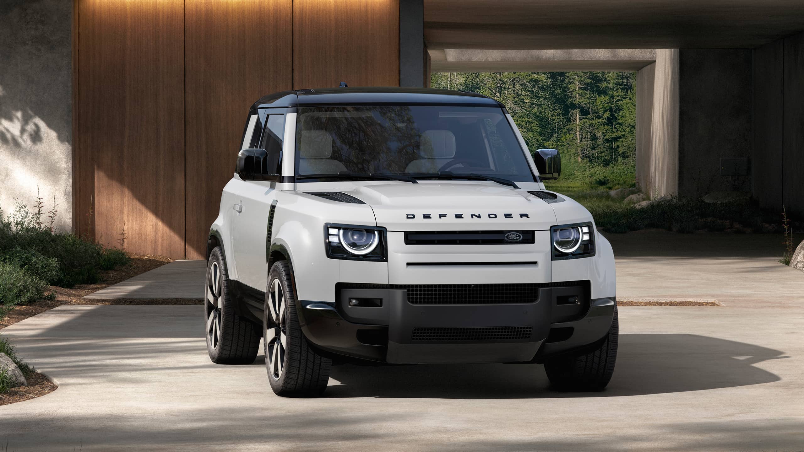 2560x1440 Explore Defender 90. Capable of great things