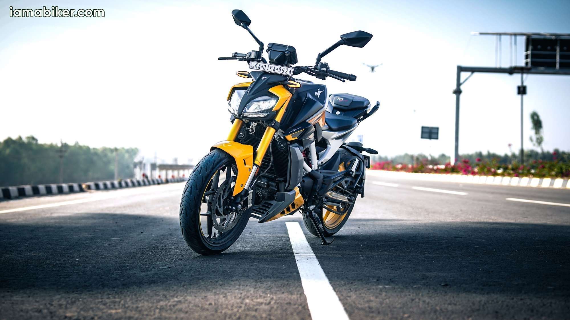 2000x1125 Wallpaper Tvs Apache Rr 310 2024 TVS Apache RR 310 Launched With Performance Upgrades