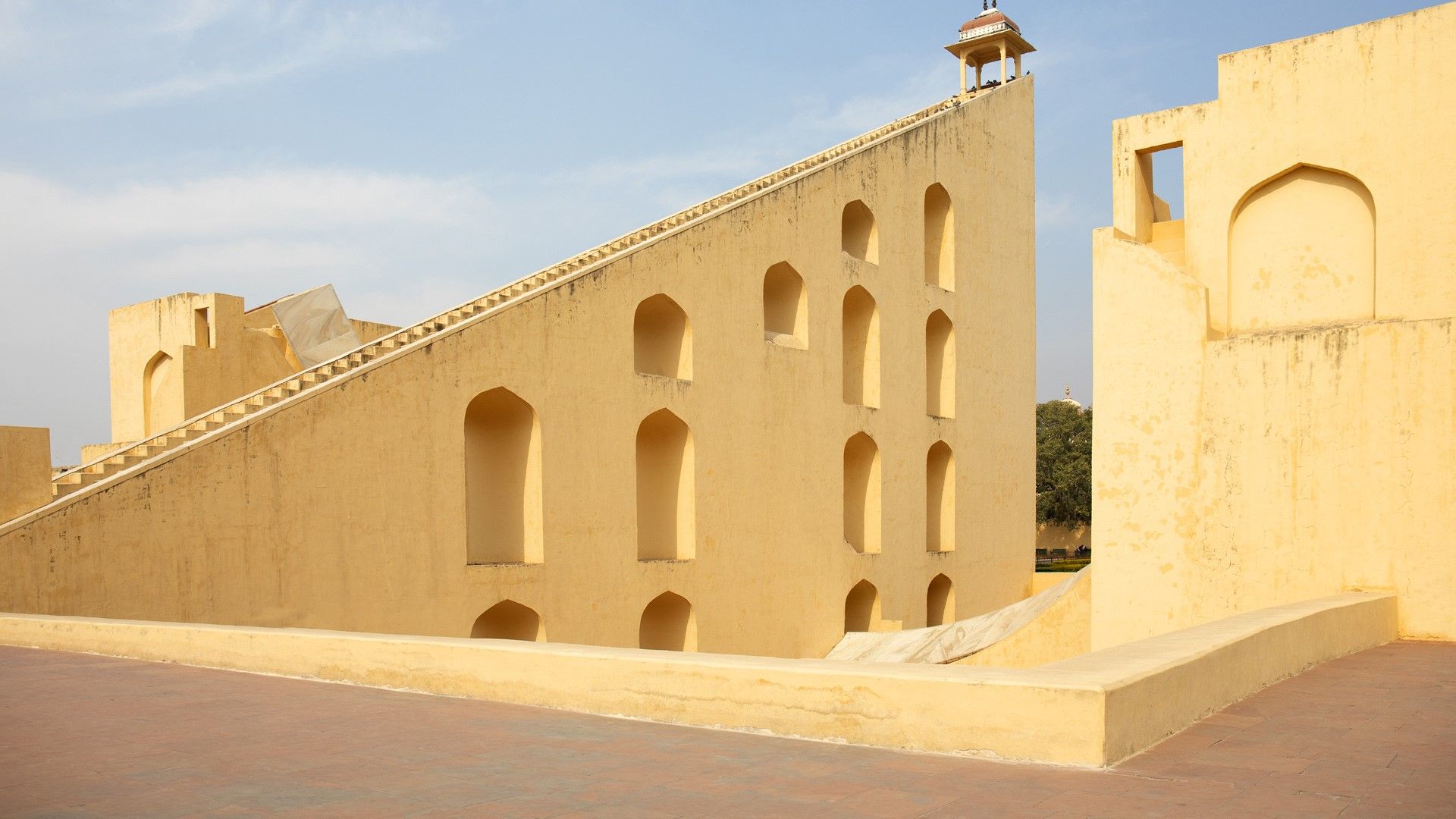 1920x1080 Structures for observation in Jantar Mantar Astrological Park, Jaipur, India. Windows Spotlight Image