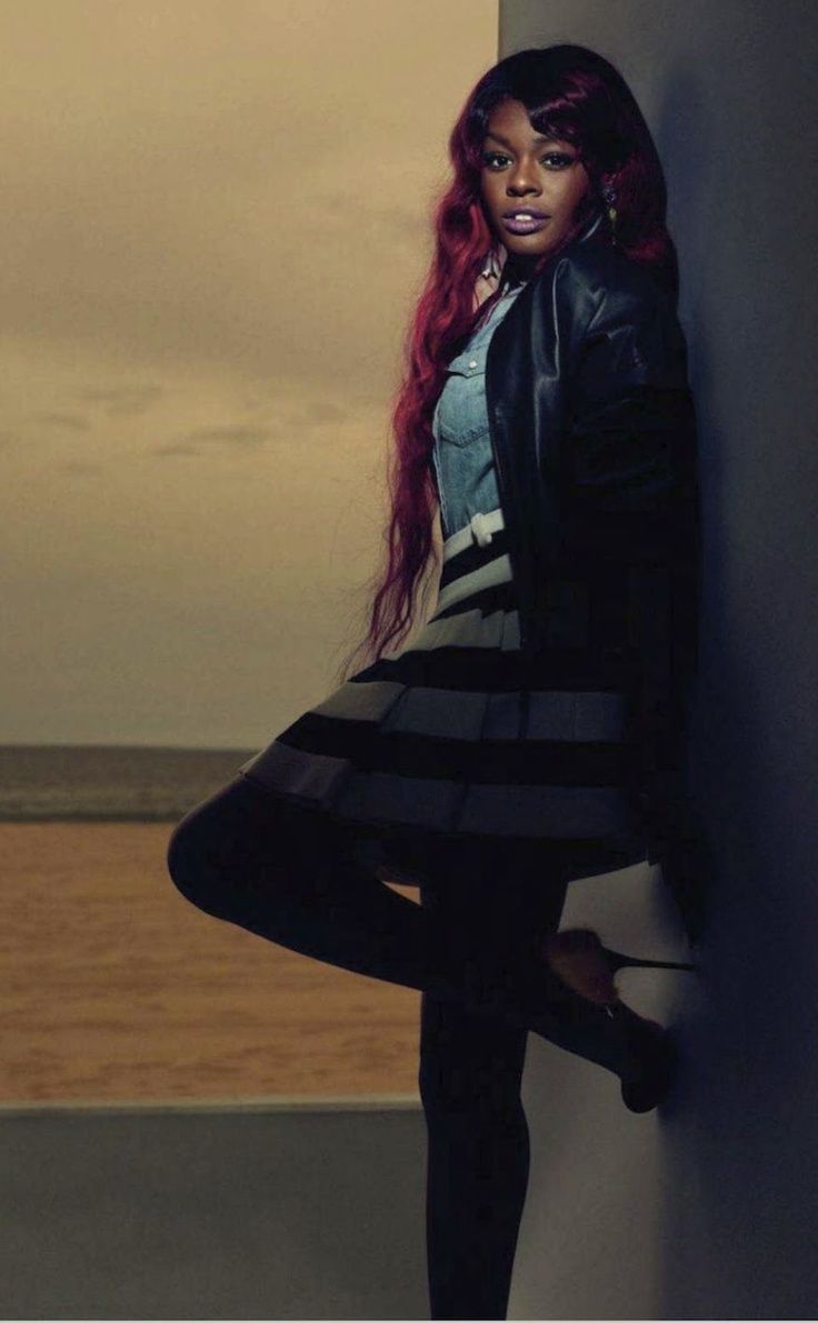 736x1191 Azealia Banks
