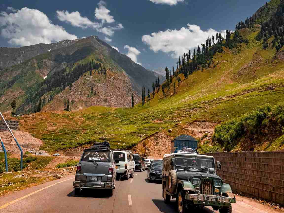 1152x864 Best Tourist Attractions in Naran Kaghan with Family