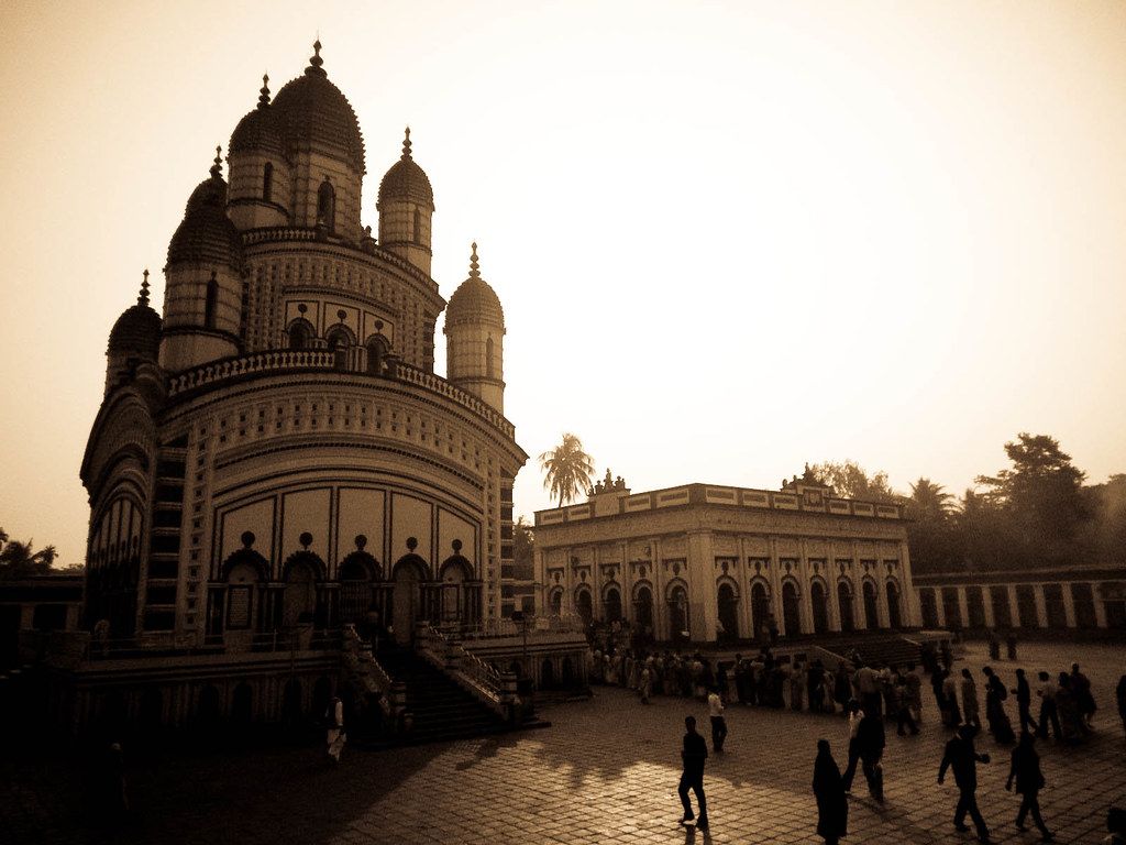 1024x768 Sunrise at Dakshineswar Kali Temple West Bengal India