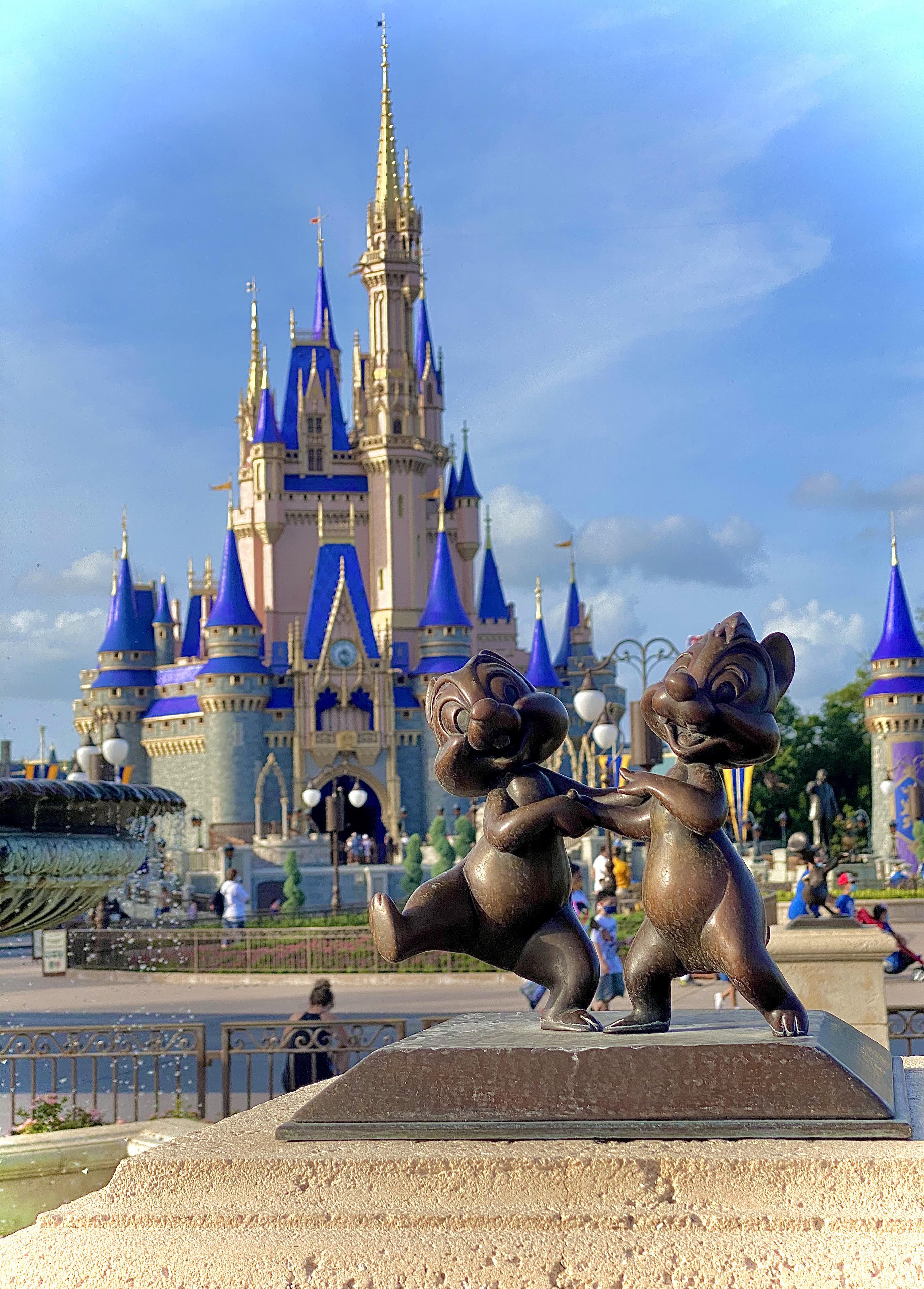2743x3825 Took this at MK the other day and actually works as a pretty cool wallpaper on iPhone with the Perspective Zoom feature
