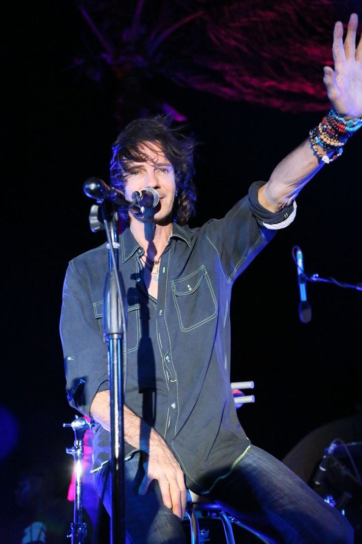 736x1104 Daryl on motorcycle. Richard marx picture, Rick springfield wallpaper, Daryl hall