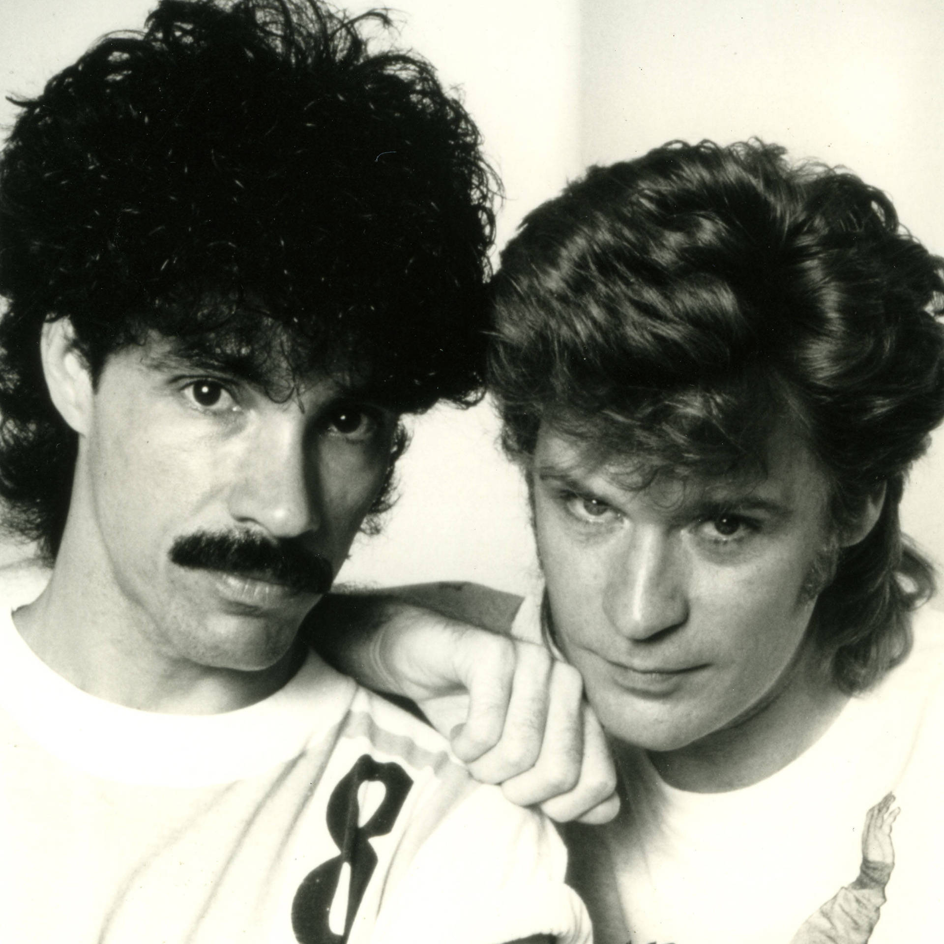 1920x1920 Download Classic Image of Music Legends Daryl Hall and John Oates Wallpaper