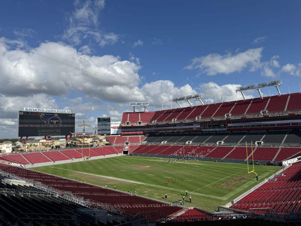 1024x768 Raymond James Stadium Archives