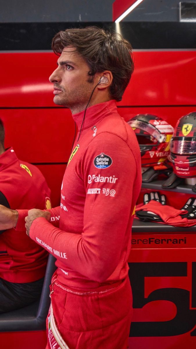 675x1200 Carlos Sainz Jr wallpaper