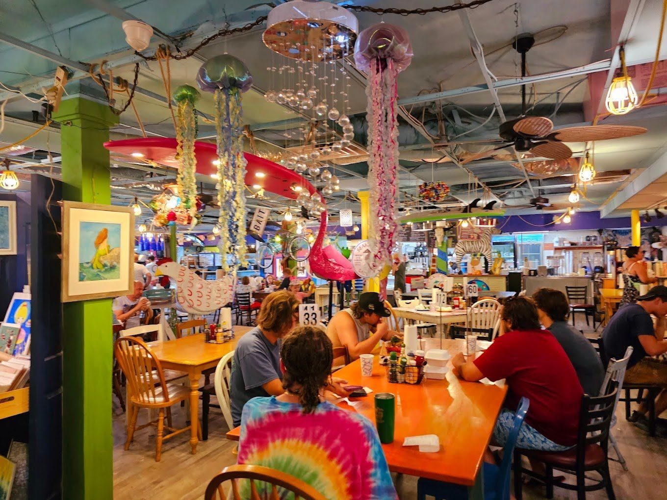 1360x1020 Ginny & Jane E's Cafe and Coastal Store