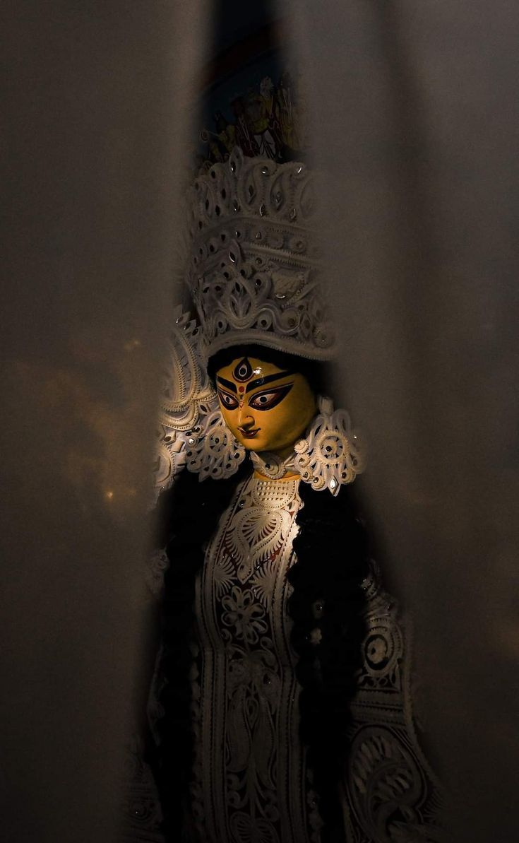 735x1193 Durga puja wallpaper aesthetic. Mahalaya aesthetic, Durga goddess, Durga picture