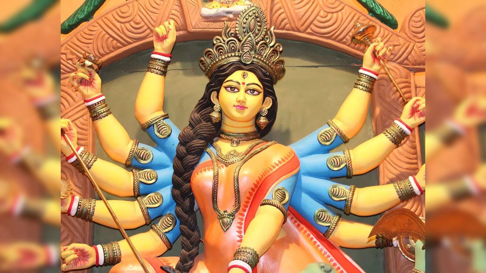 1600x900 Durga Puja: For Bengalis, Mahalaya Is Not Just The Prelude To 10 Day Long Festival But A Day Of Maa Durga's Homecoming Economic Times