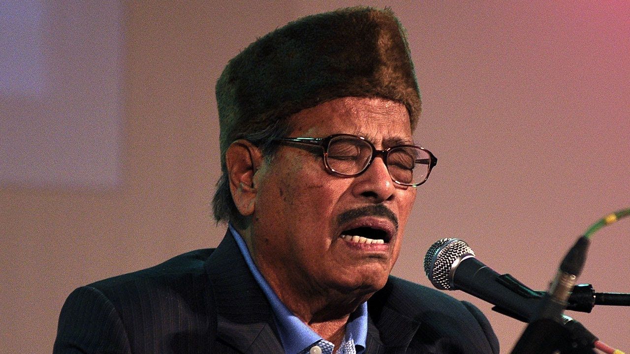 1280x720 Pandit of Playback: Manna Dey