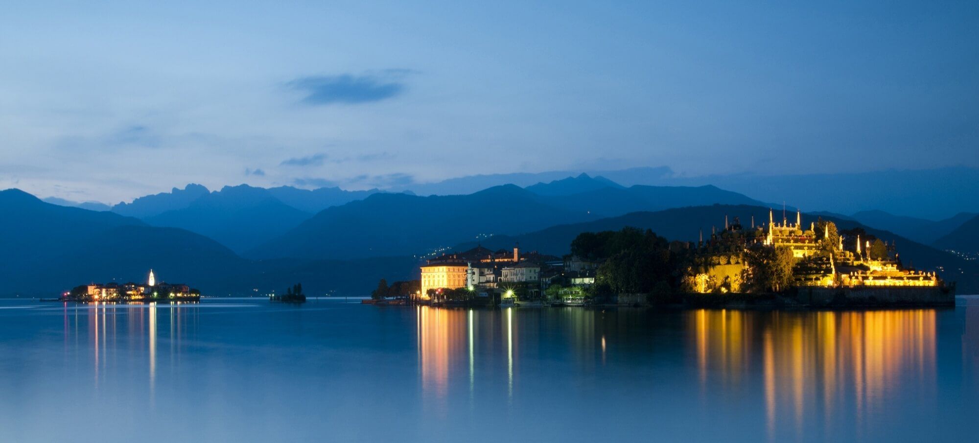 2000x905 Ethereal dreams: Lake Maggiore and its pearls