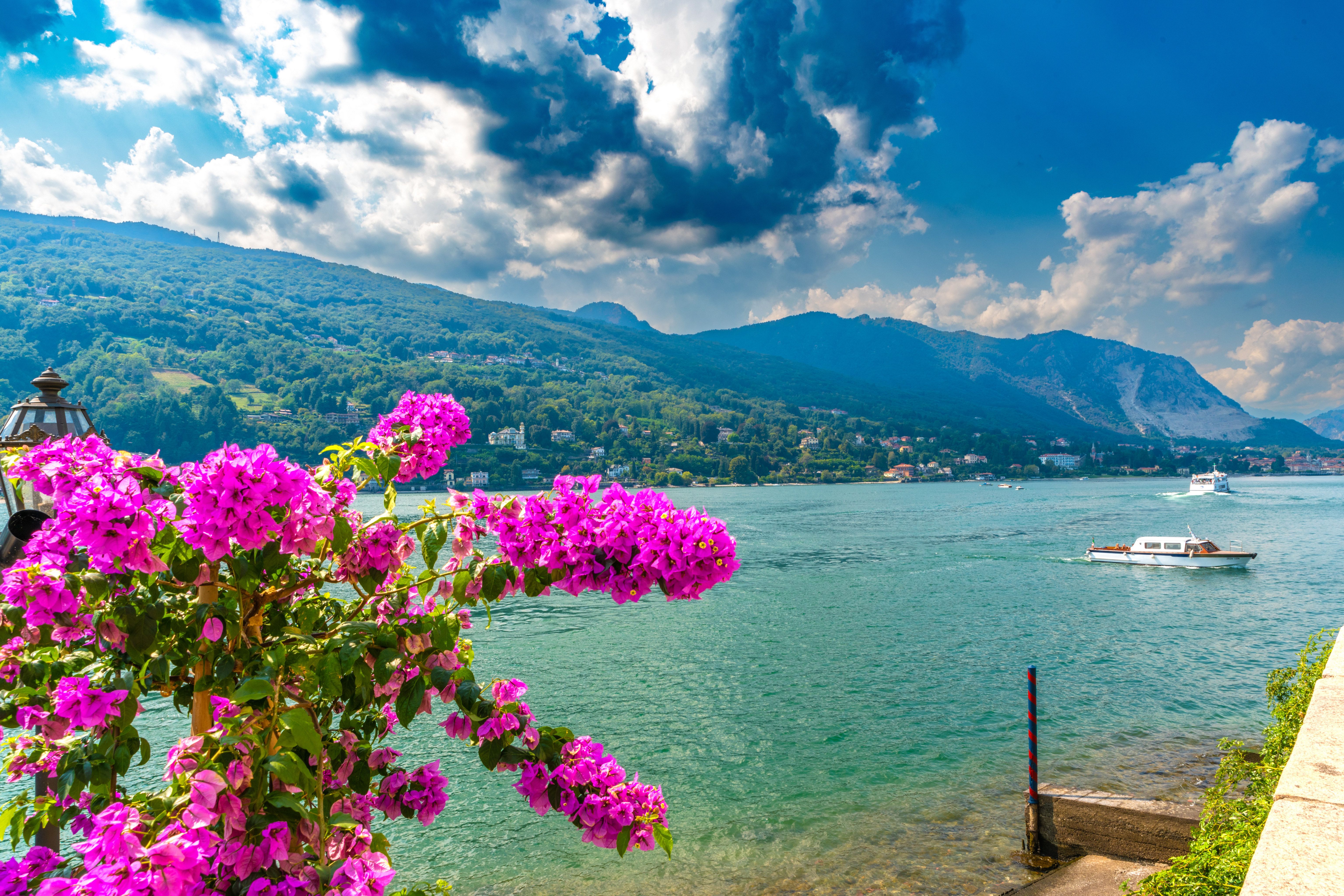 6144x4100 Beautiful view of Lago Maggiore lake and mountains, Italy Desktop wallpaper 600x382