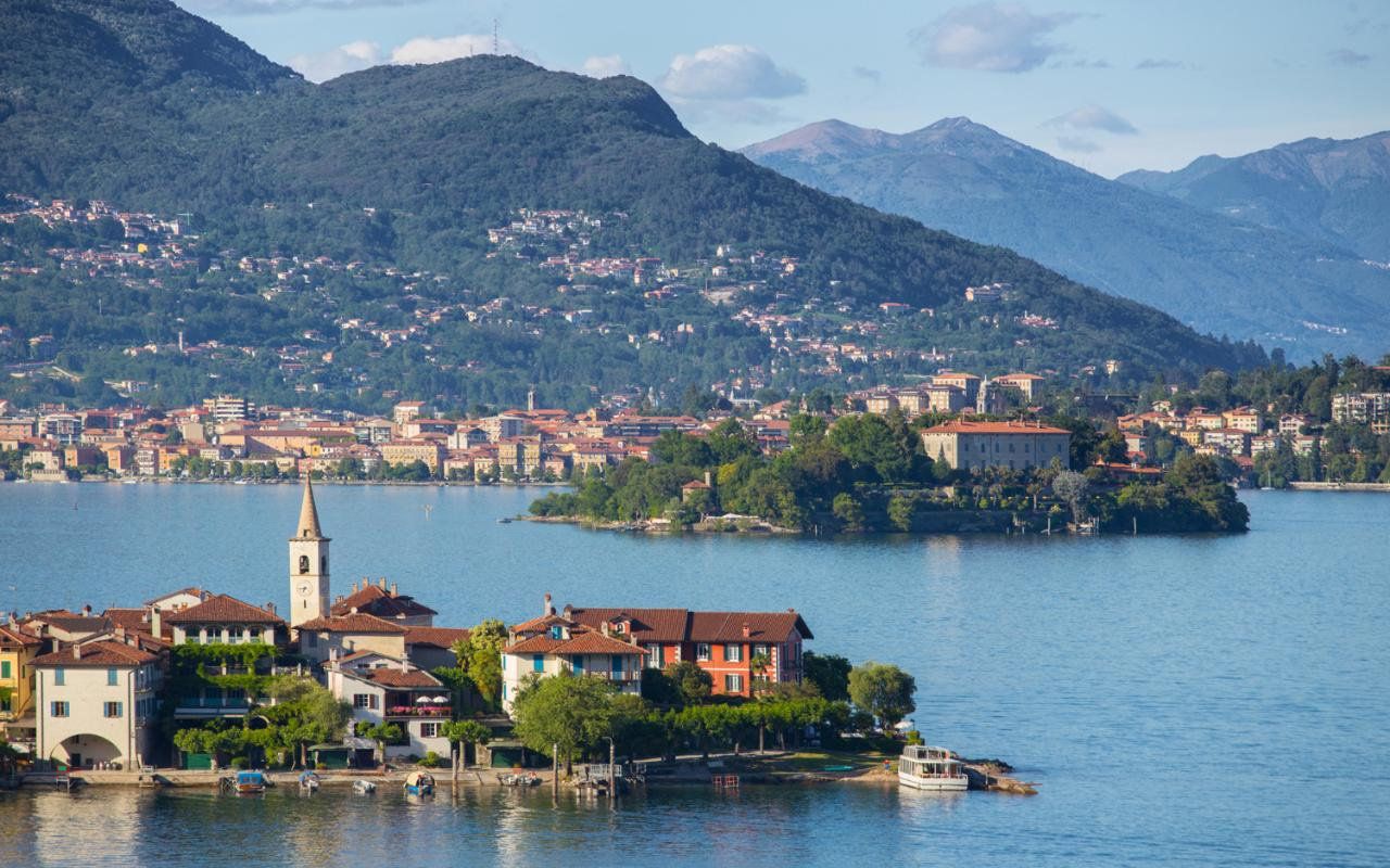 1280x800 Prints and Posters of Lake Maggiore