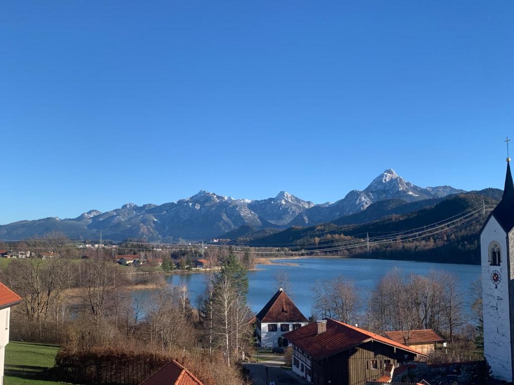 1024x768 Pension Rexha am Weißensee, Fussen, Germany, Room Rates & Promotions