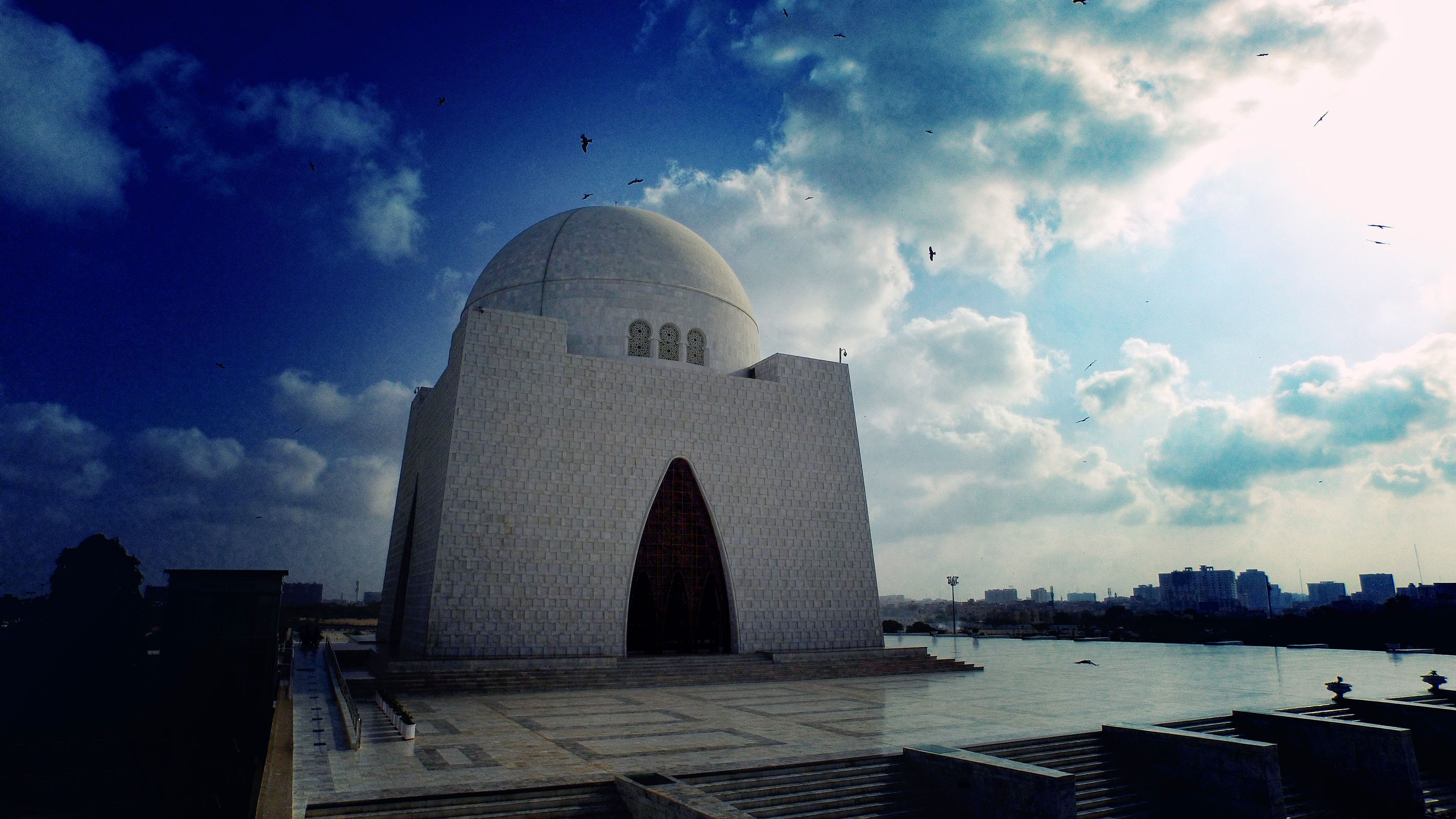 4000x2250 Mazar E Quaid