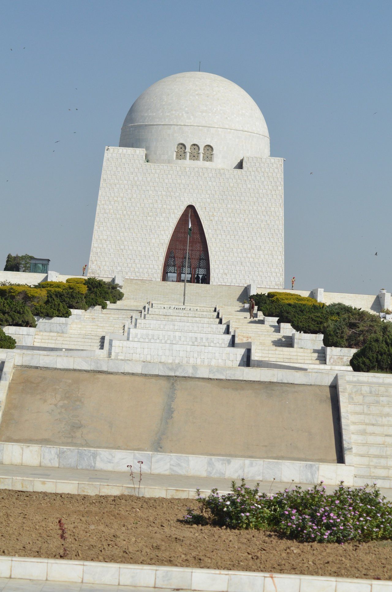1280x1933 Mazar E Quaid (National Mausoleum)