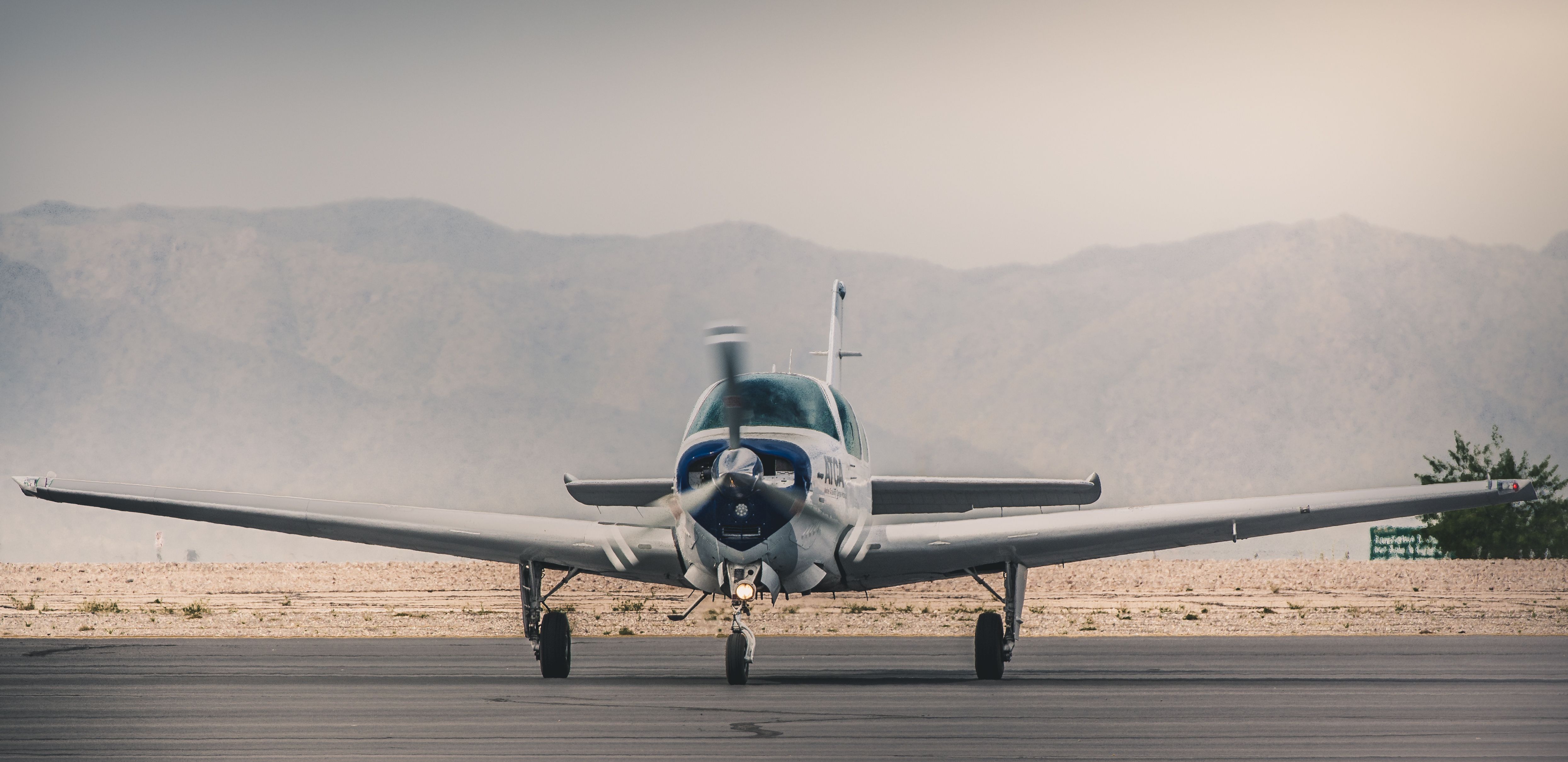 4979x2420 Beechcraft Wallpaper