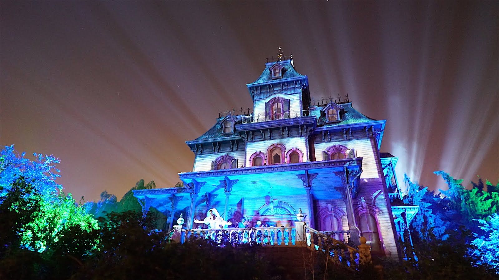 1600x900 Disney And More: Phantom Manor Re Open At Disneyland Paris Ride 4K Video And Scene By Scene Review And Picture !