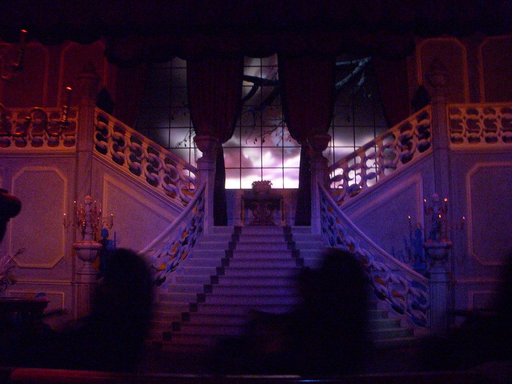 1024x768 Phantom Manor Loading Area. Phantom Manor Disneyland Paris