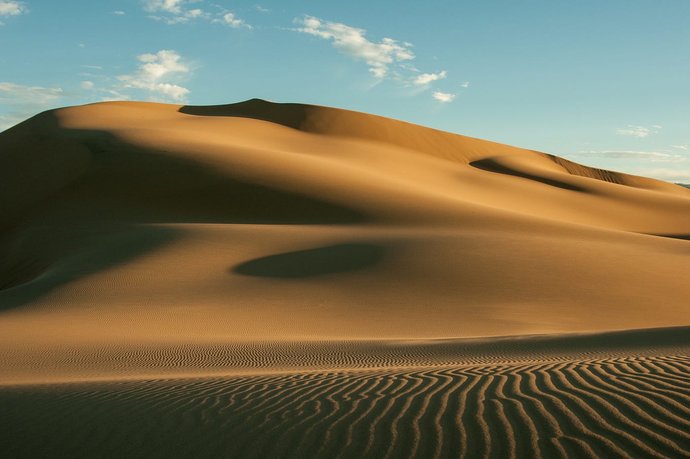 1400x933 Rocks, pebbles and sand: finding art in the desert.