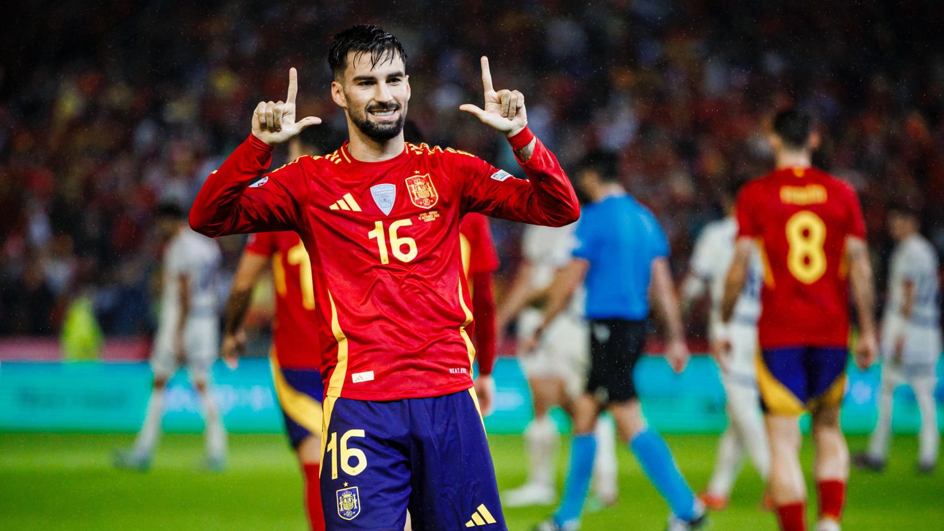 1920x1080 Álex Baena leads Spain with a great goal Oficial del Villarreal CF