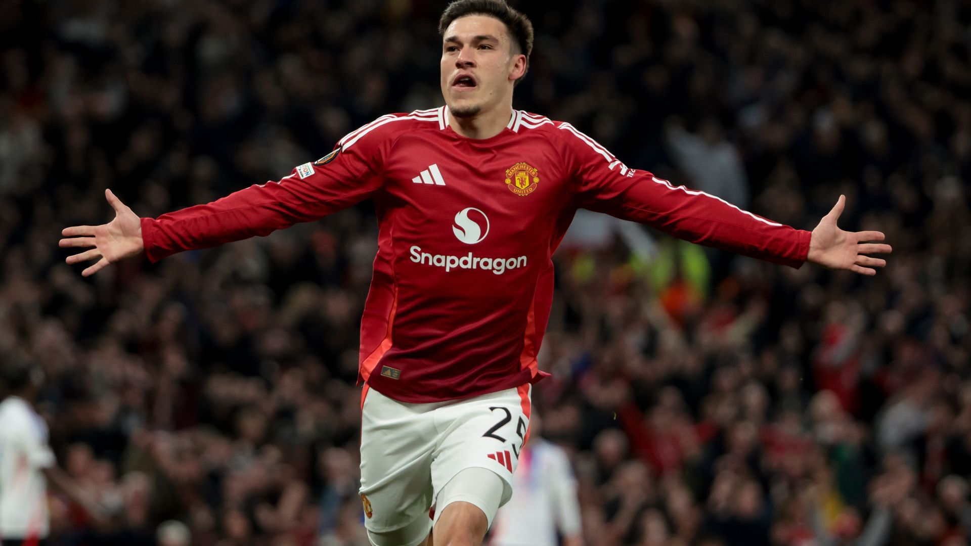 1920x1080 Man Utd 'to sell Manuel Ugarte in summer' with Newcastle and Tottenham battling European giants in transfer race