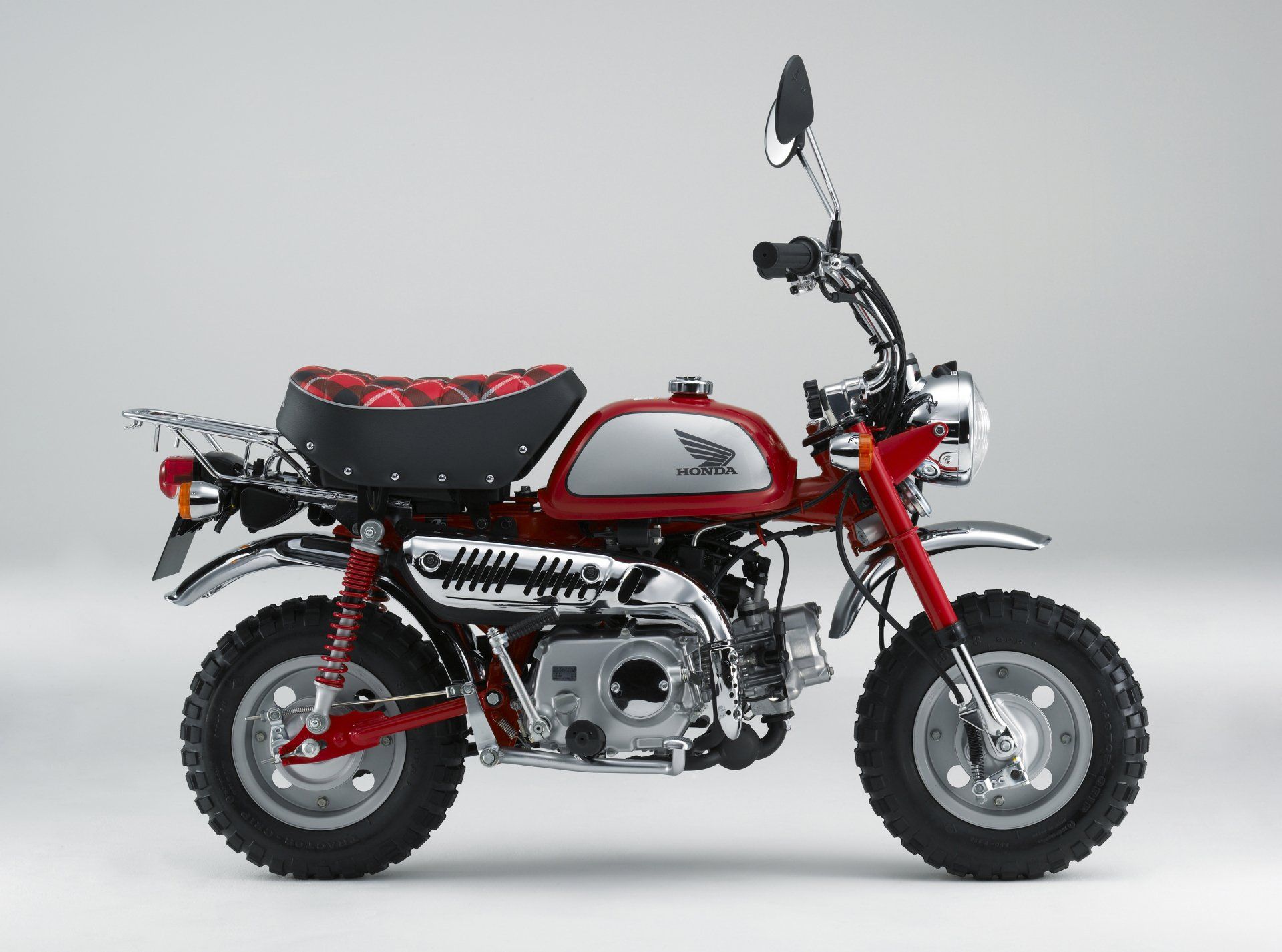1920x1426 Honda Monkey Mini Bike