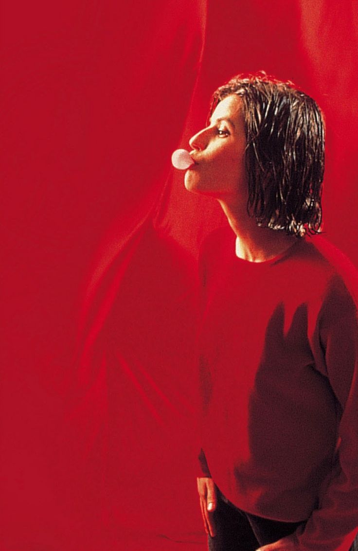 736x1133 Krzysztof Kieślowski Wallpaper