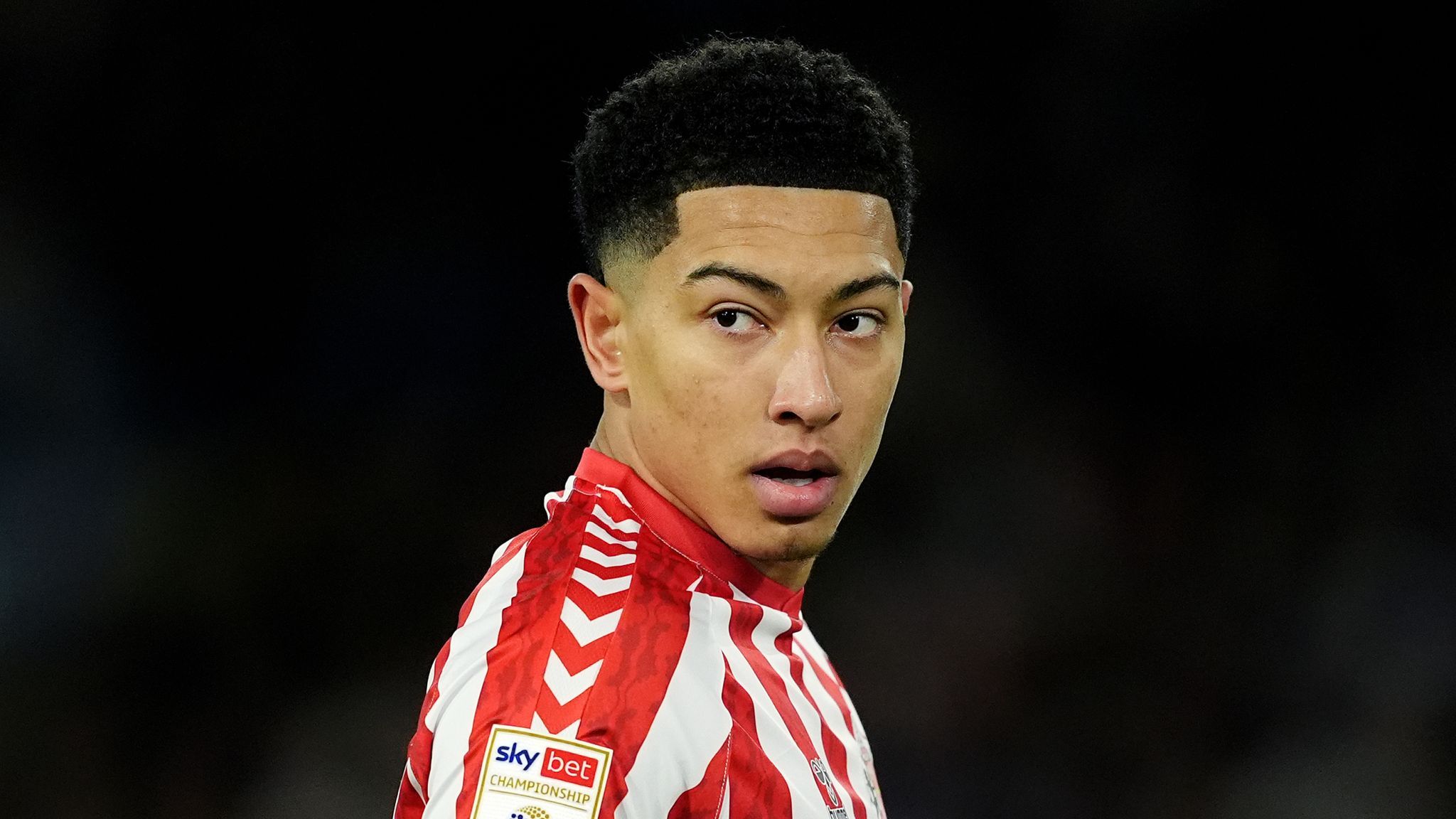 2048x1152 Jobe Bellingham transfer news: Borussia Dortmund in advanced talks to sign Sunderland midfielder