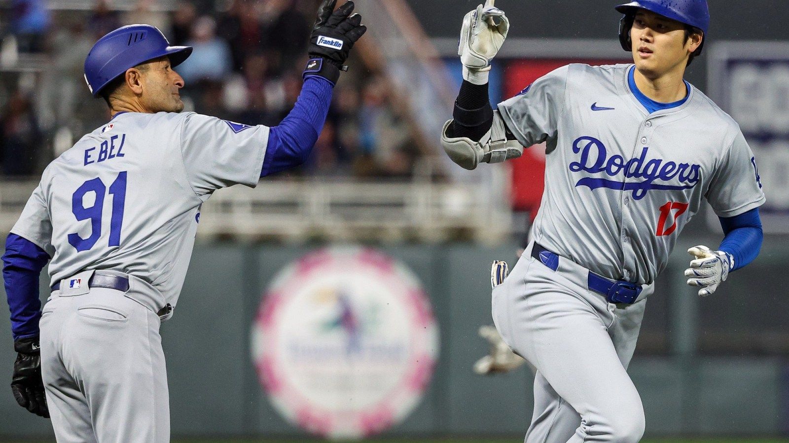 1600x900 Shohei Ohtani, James Outman homer to power Dodgers past Twins