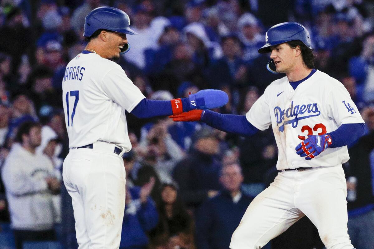 1200x800 Rookie James Outman continues his impressive start for Dodgers Angeles Times