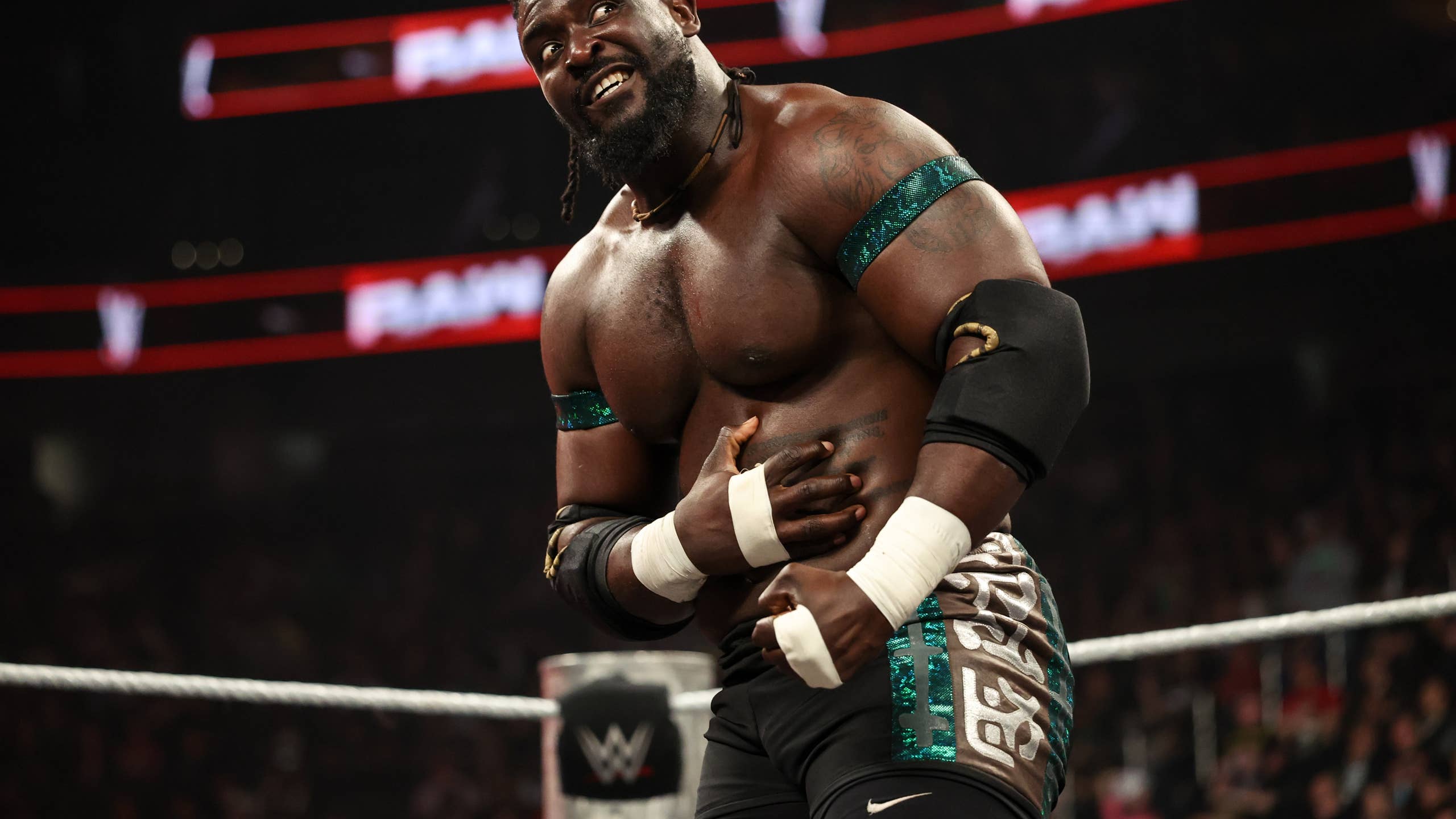 2560x1440 How The WWE's Oba Femi Built His Freakish Strength's Journal