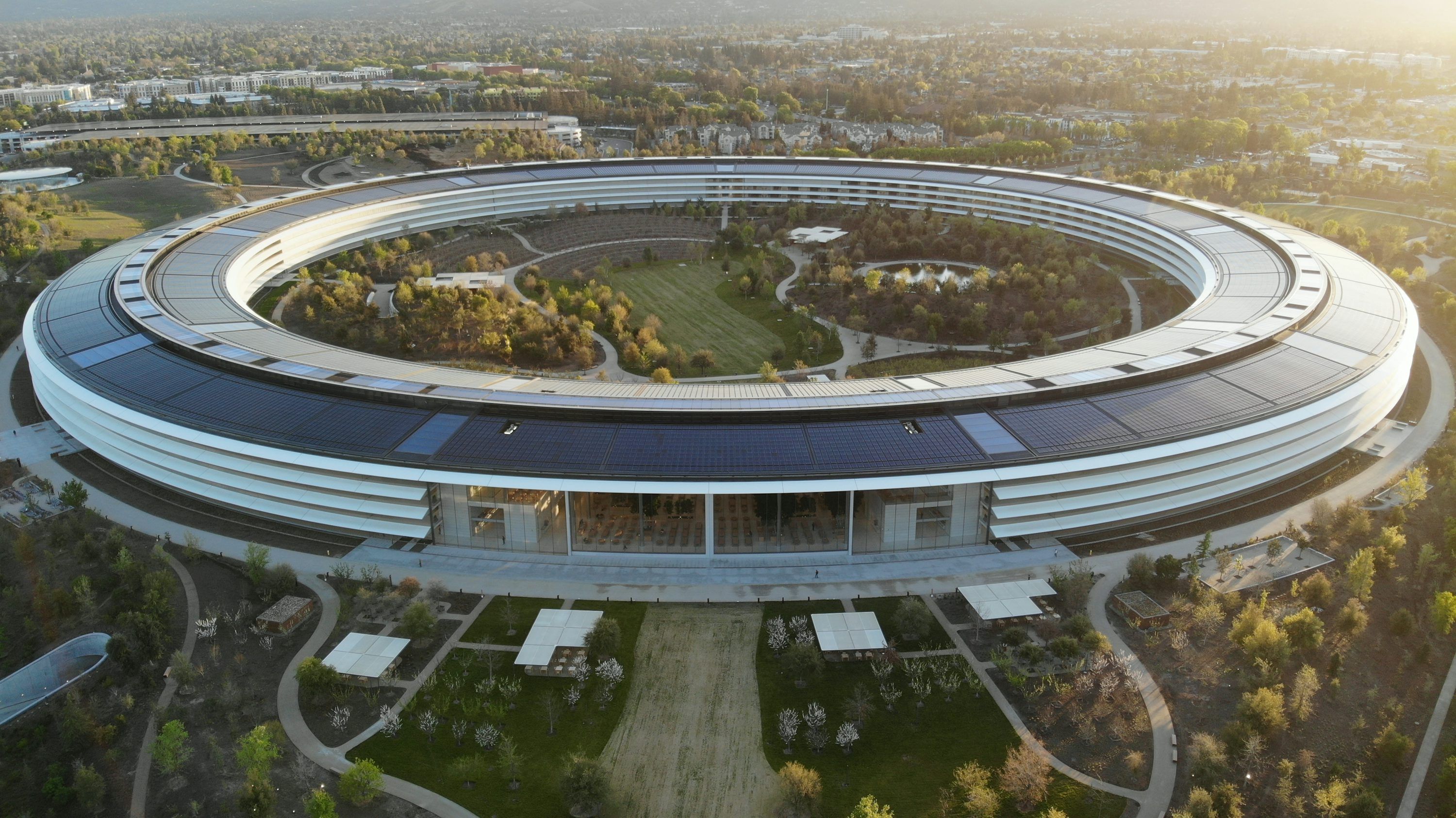 3000x1686 Apple Hq Picture. Download Free Image