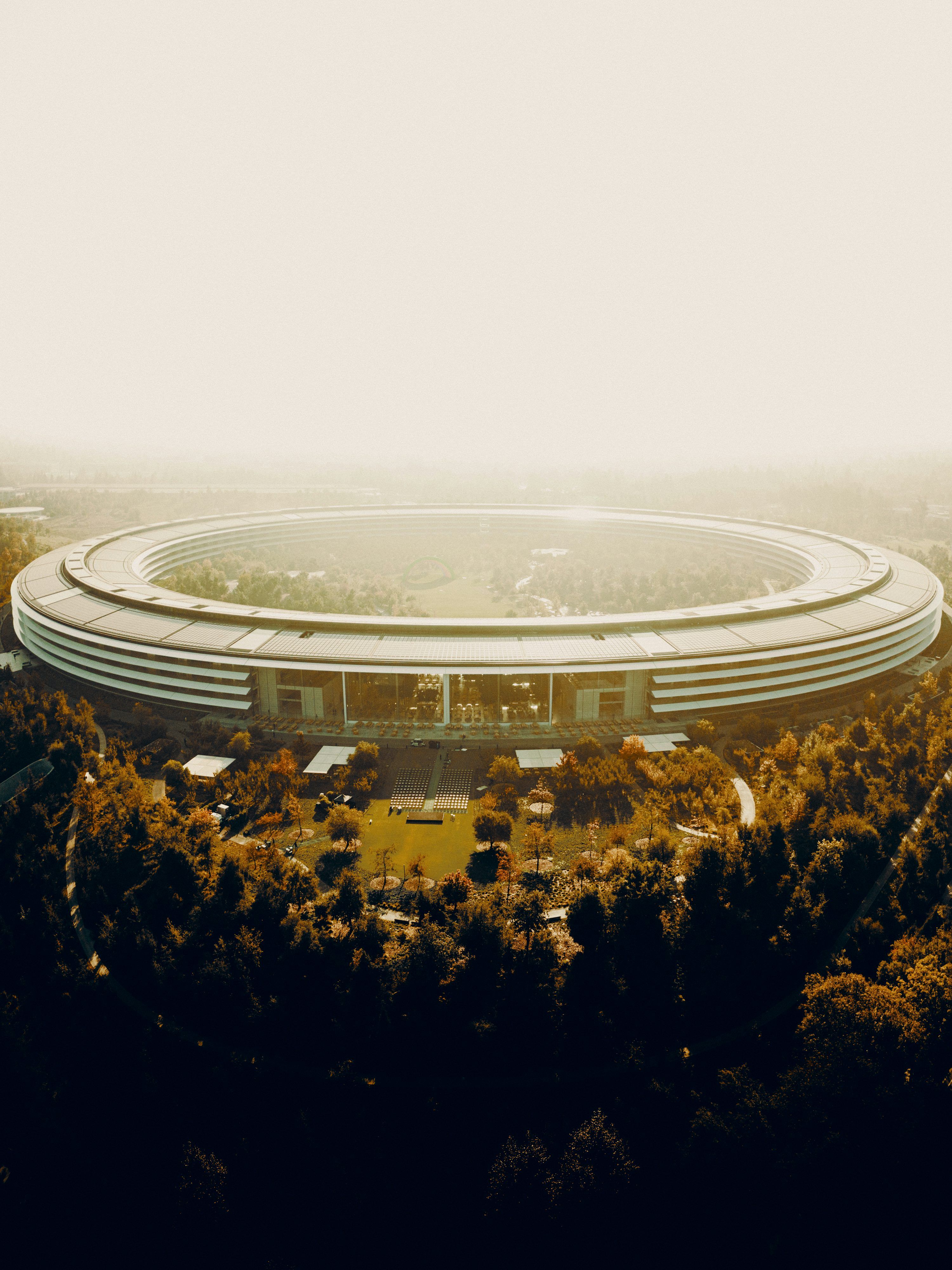 3000x4000 Apple Park Picture. Download Free Image