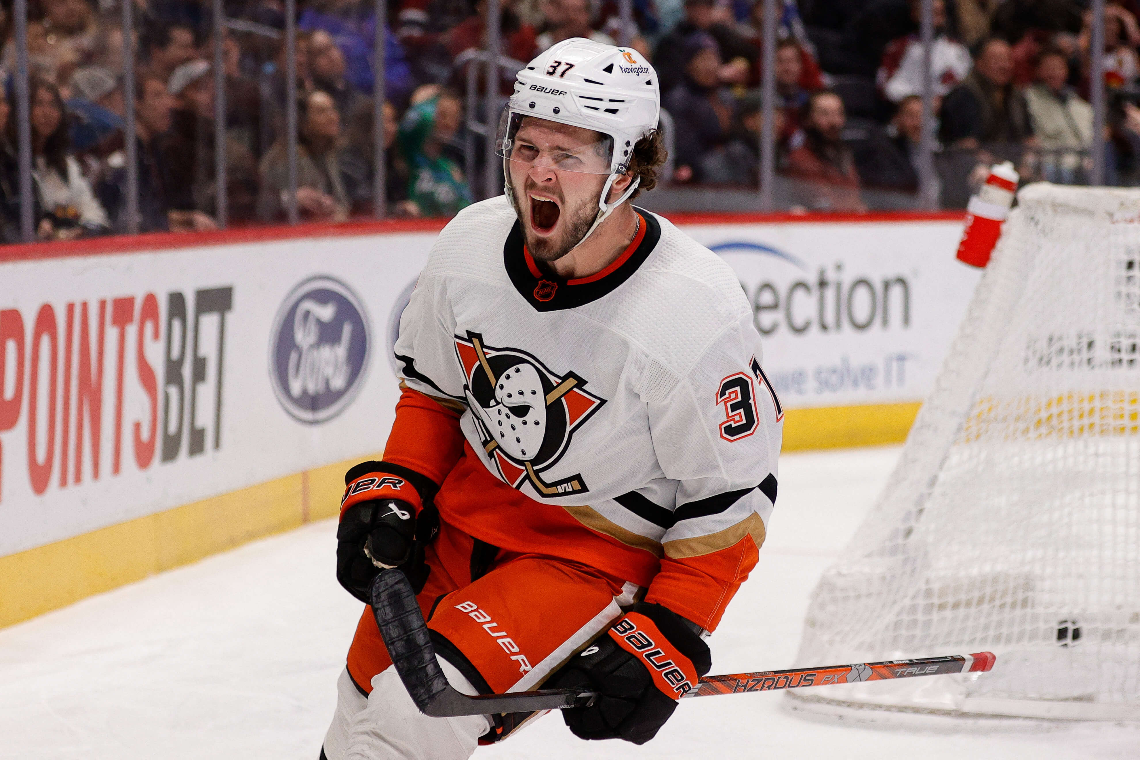 3961x2641 Fantasy Hockey Features: Mason McTavish's future is so bright you need sunglasses