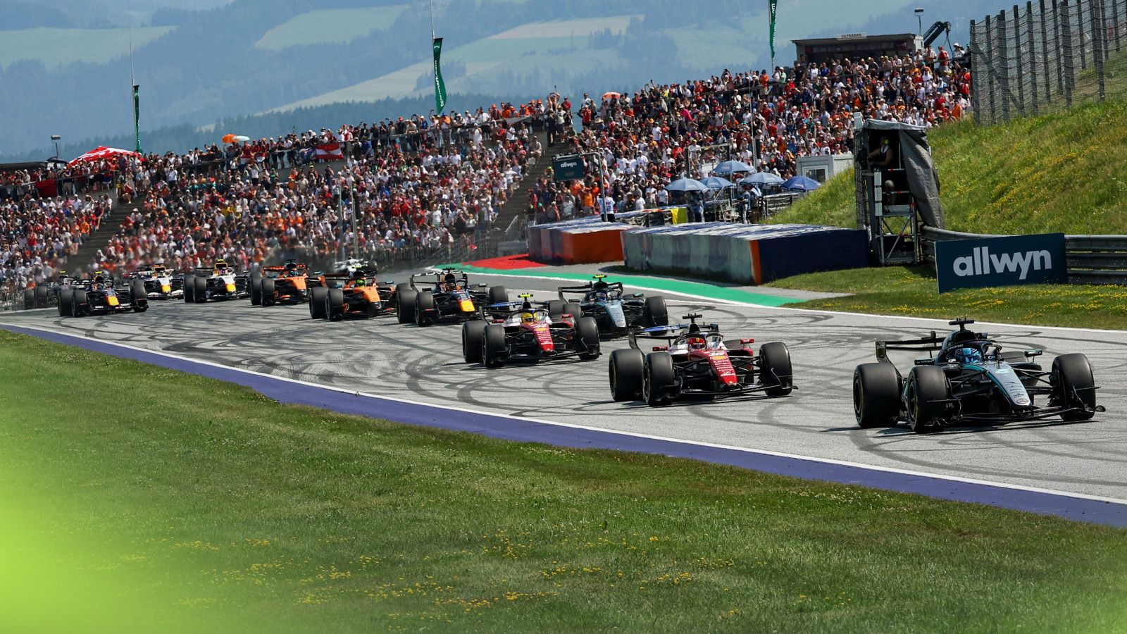 1600x900 Austrian Grand Prix, Official F1 results fends of Hamilton, Russell