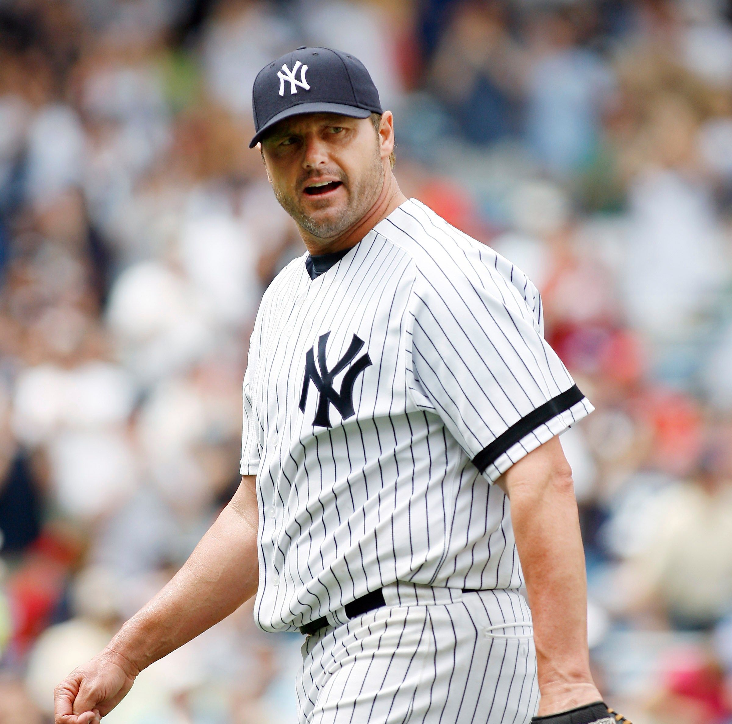 2402x2377 Yankees Free Agent History: Roger Clemens' 2007 comeback from retirement
