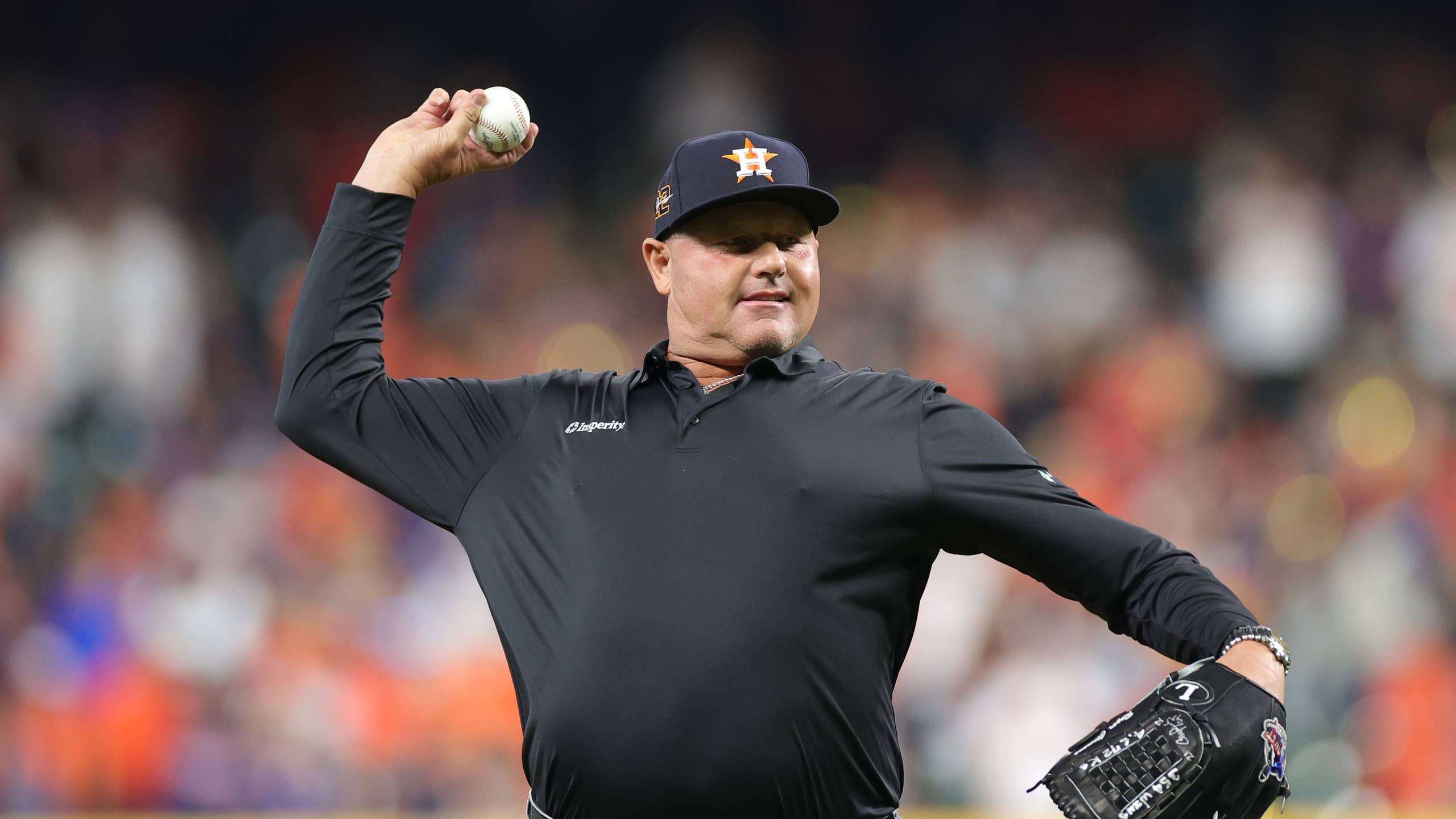 2560x1440 Roger Clemens Disagrees With MLB's Pride Night Hats Warning