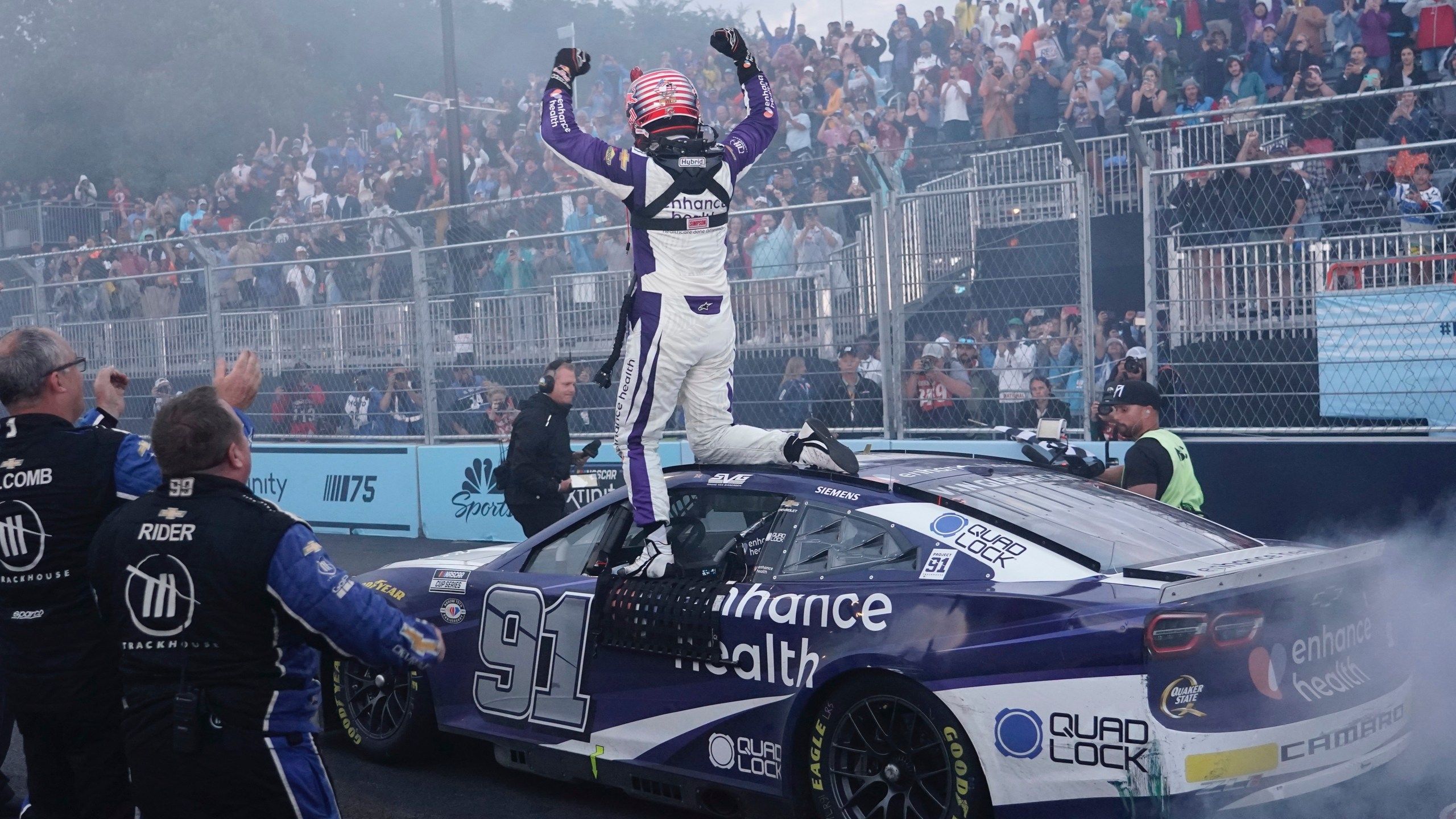 2560x1440 Shane Van Gisbergen Wins His NASCAR Cup Series Debut In Memorable Finish To Series' 1st Street Race. Eyewitness News (WEHT WTVW)