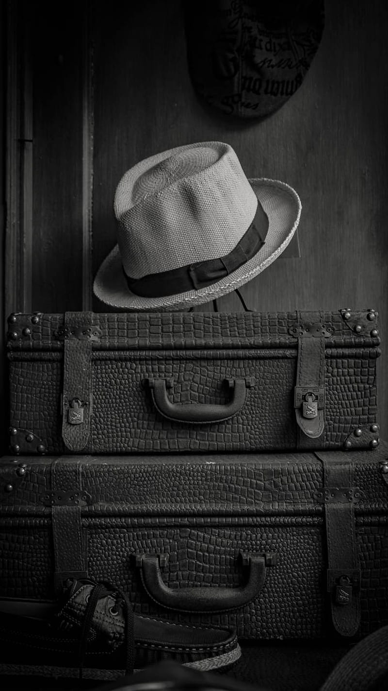 800x1422 Vintage, black, hat, old, graphy, suitcase, white, HD phone wallpaper