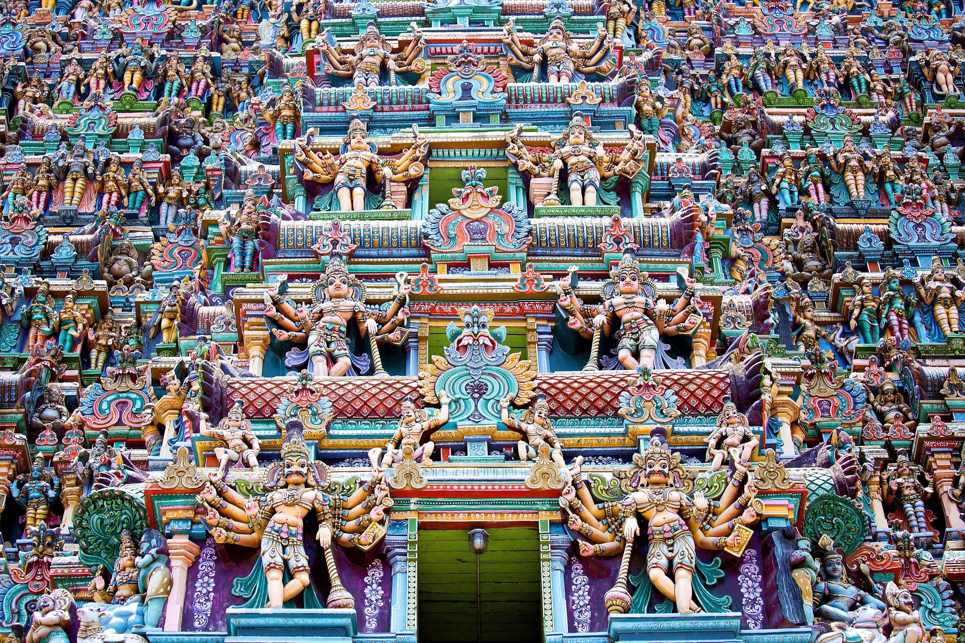 3072x2048 This Temple Is Covered in Thousands of Colorful Statues
