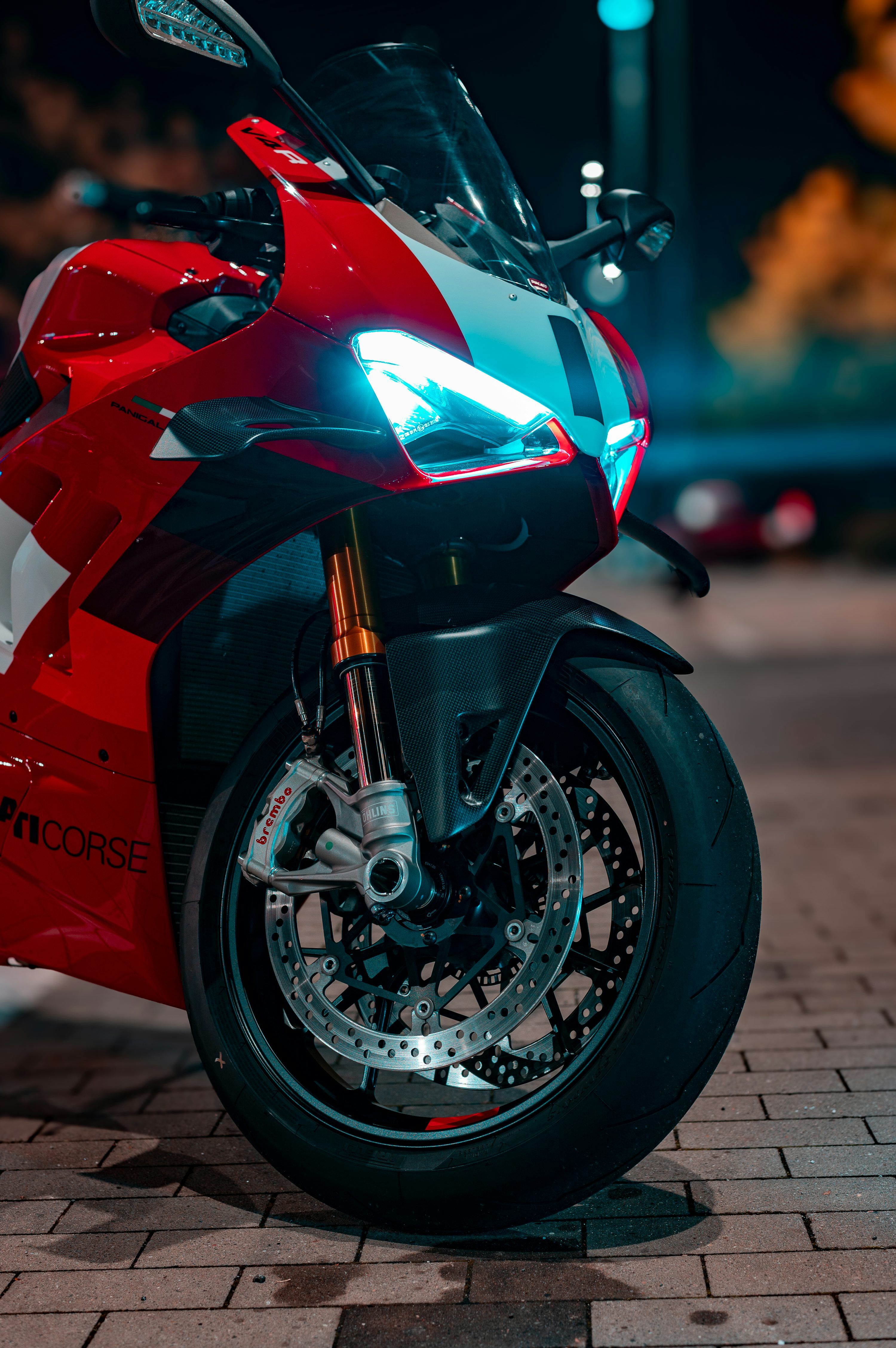 3000x4509 Ducati Panigale V4 Picture. Download Free Image