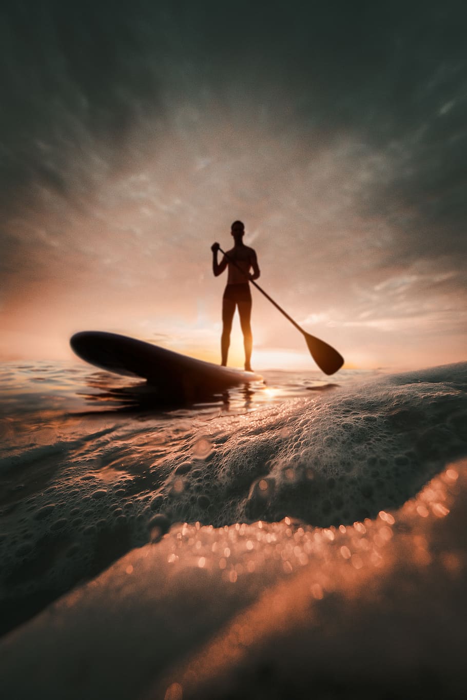 910x1364 Paddle board 1080P, 2K, 4K, 5K HD wallpaper free download