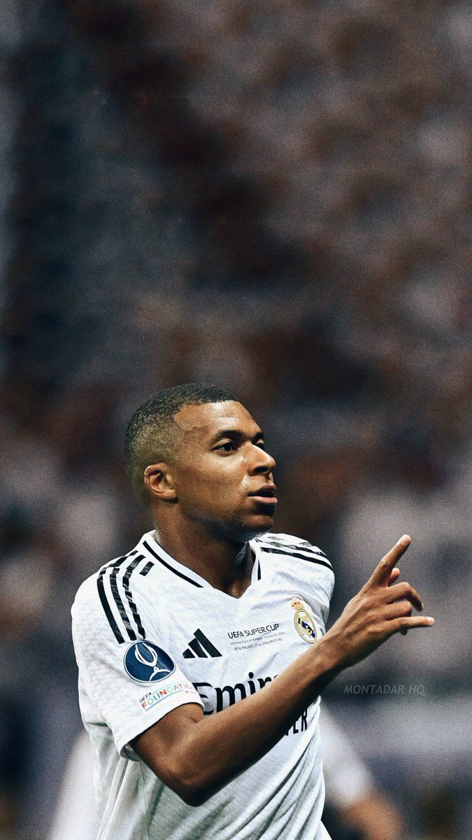 675x1200 4K Wallpaper : Kylian Mbappe └