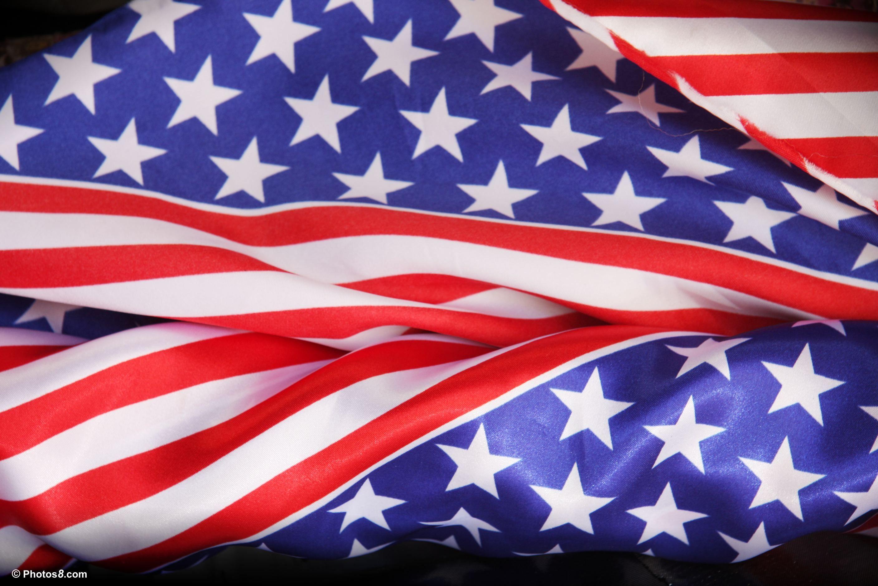 2816x1880 800x600px Patriotic (90.07 KB).03.2015