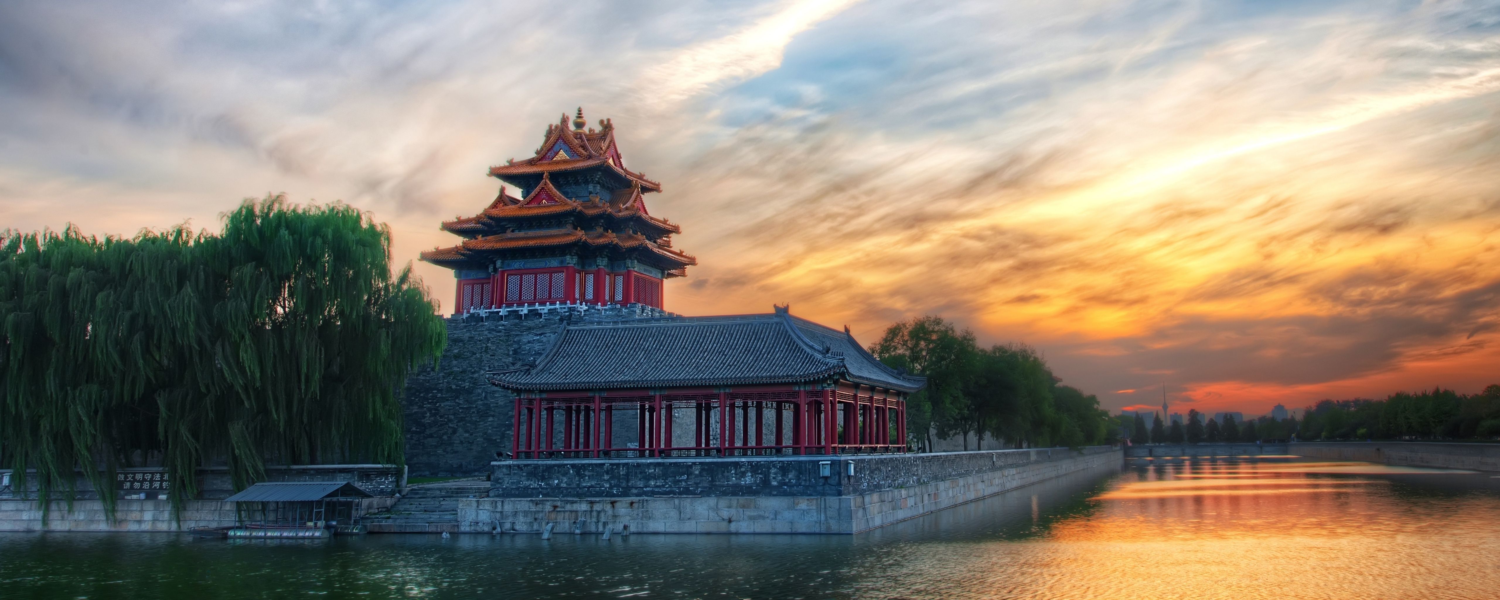 5120x2048 Wallpaper Red and White Temple Near Body of Water During Daytime, Background Free Image