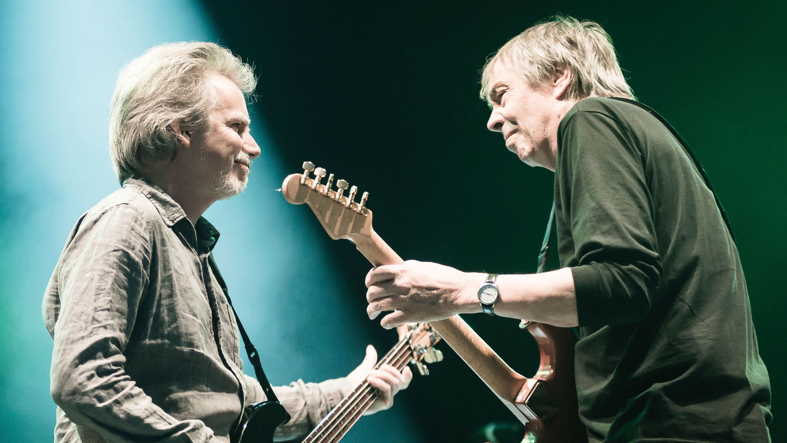2560x1440 Camel To Release Live In Japan DVD