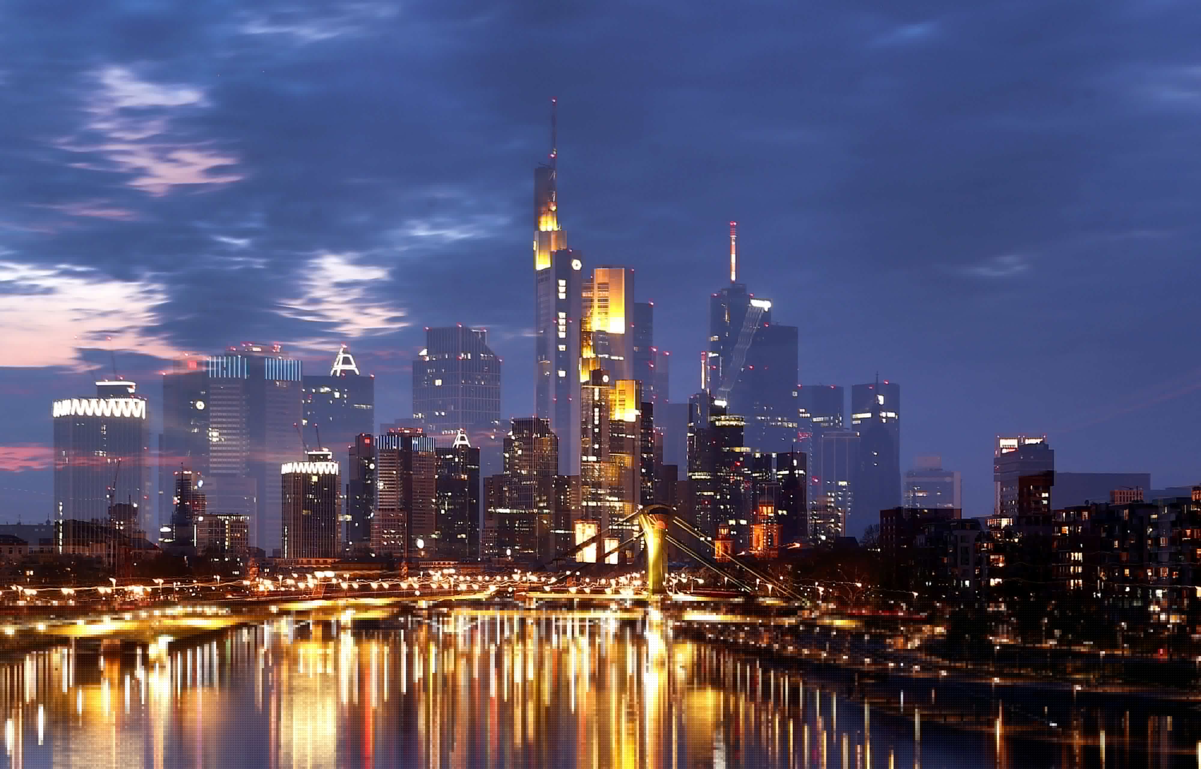 4000x2560 Germany Lifts GDP Growth Forecasts, Sees Consumer Led Rebound